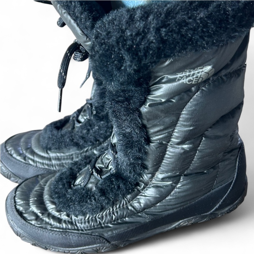 The North Face Womens Icepick Boot Size 9 Waterproof Quilted Puffer Down Goose